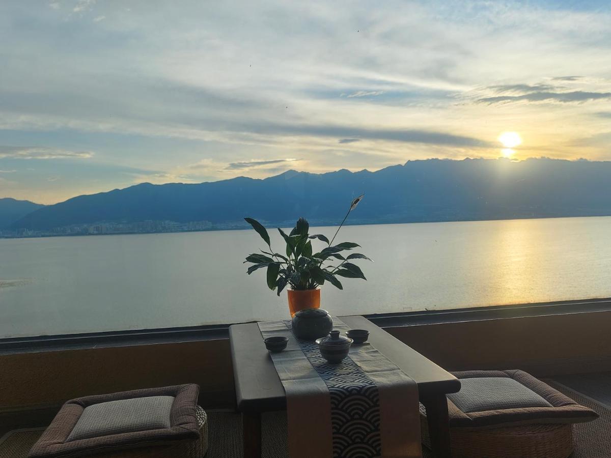 Super Invincible All Seaview Villa Ta-li Exteriér fotografie